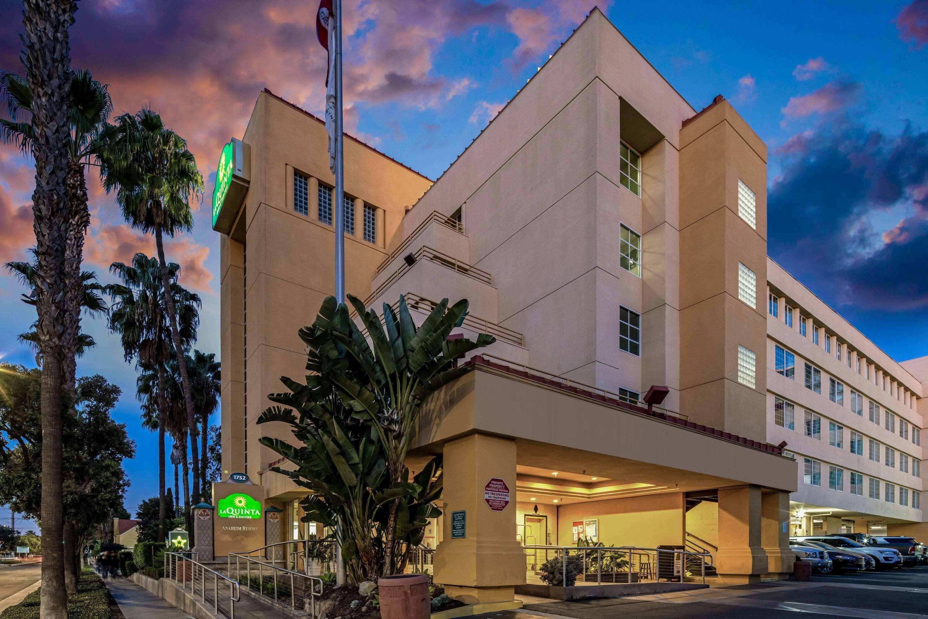 Hotel La Quinta By Wyndham Anaheim Exterior foto